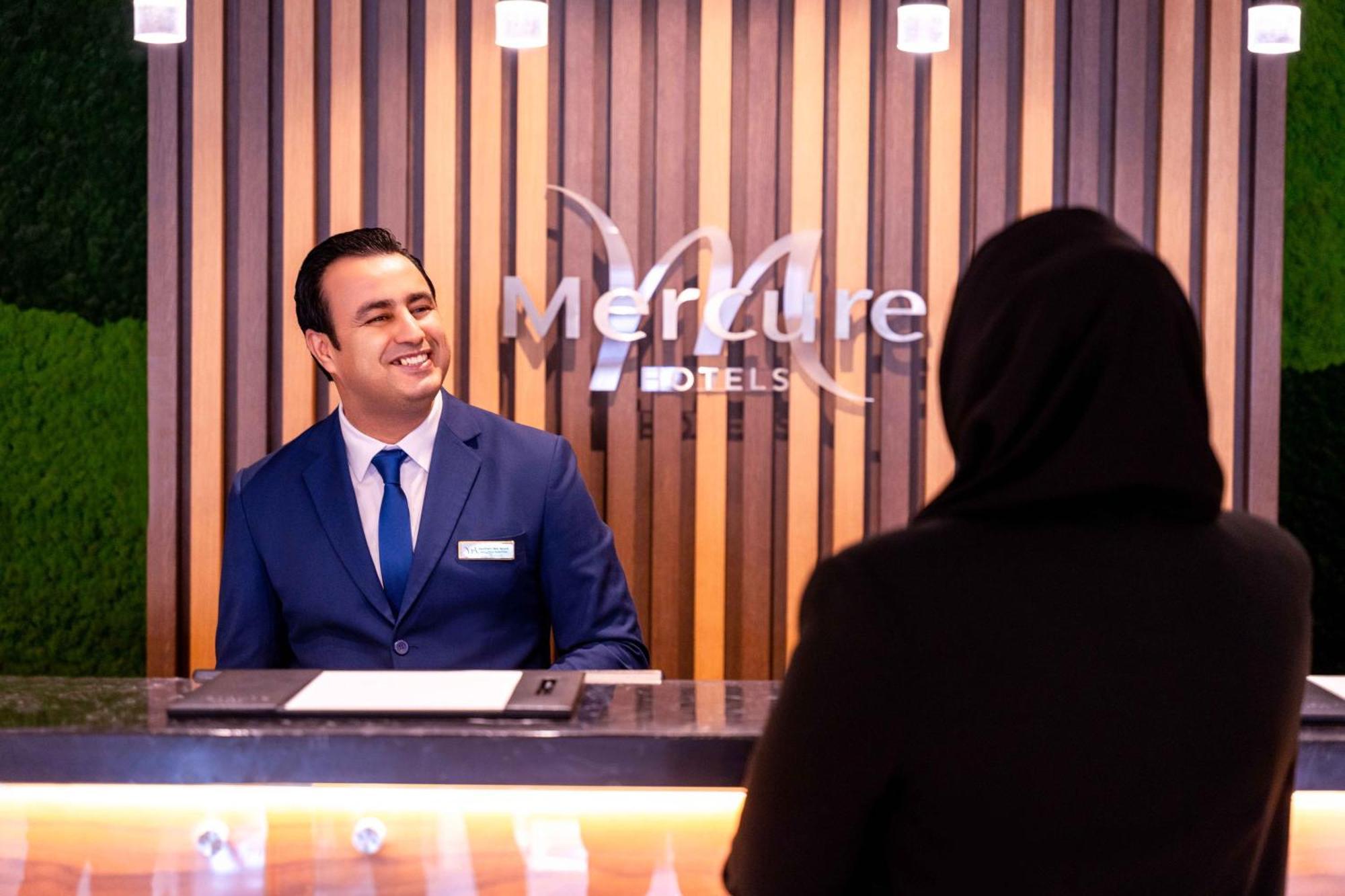 Mercure Dubai Barsha Heights Hotel Suites And Apartments Zewnętrze zdjęcie