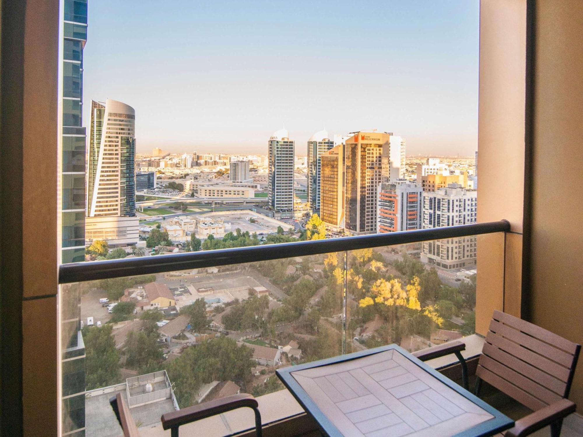 Mercure Dubai Barsha Heights Hotel Suites And Apartments Zewnętrze zdjęcie